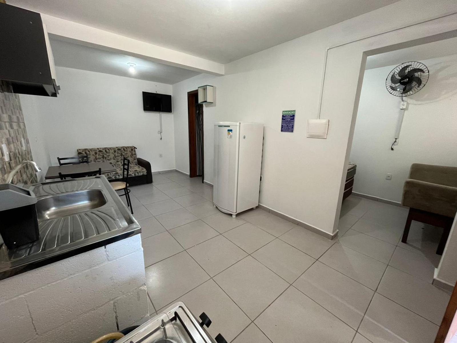 Kitnets No Campeche A 500 Metros Do Mar Apartman Florianópolis Kültér fotó